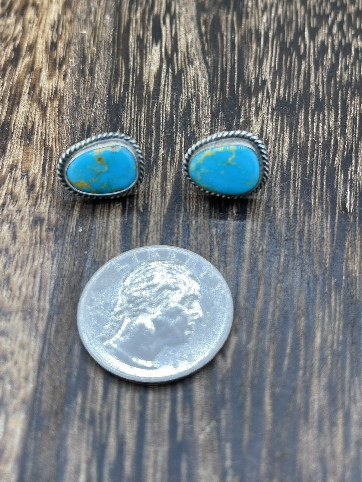 Navajo Handmade Sterling Silver Kingman Turquoise Post Stud Earrings Byron Begay