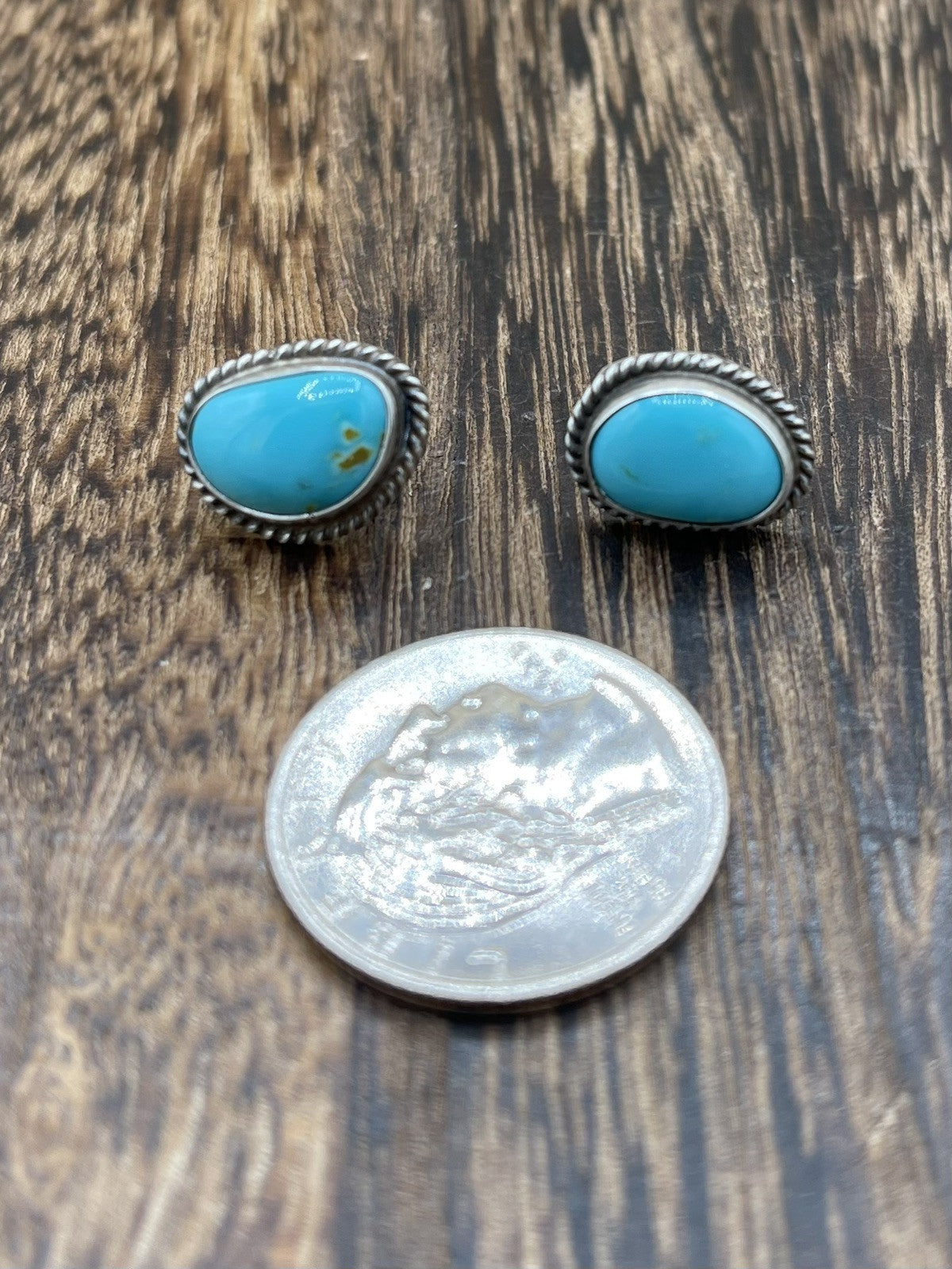 Navajo Handmade Sterling Silver Kingman Turquoise Post Stud Earrings Byron Begay