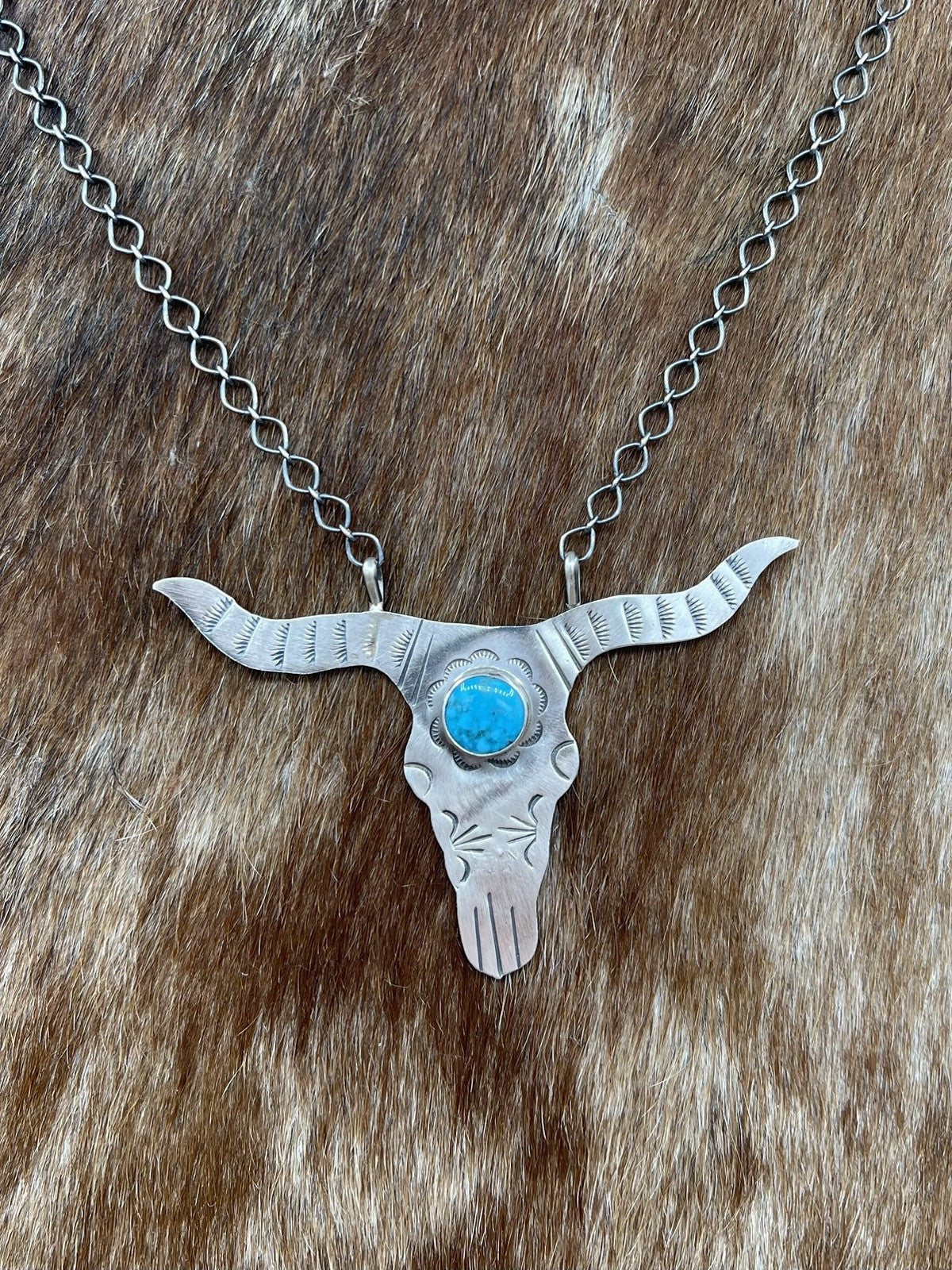 Navajo Handmade Sterling Silver Kingman Turquoise Longhorn Necklace By Betta Lee