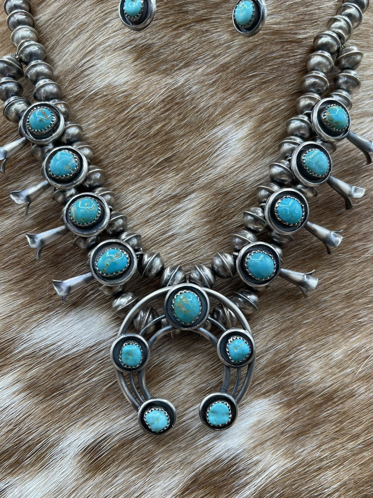 Navajo Handmade Sterling Silver Turquoise Shadowbox Squash Blossom Necklace 17”