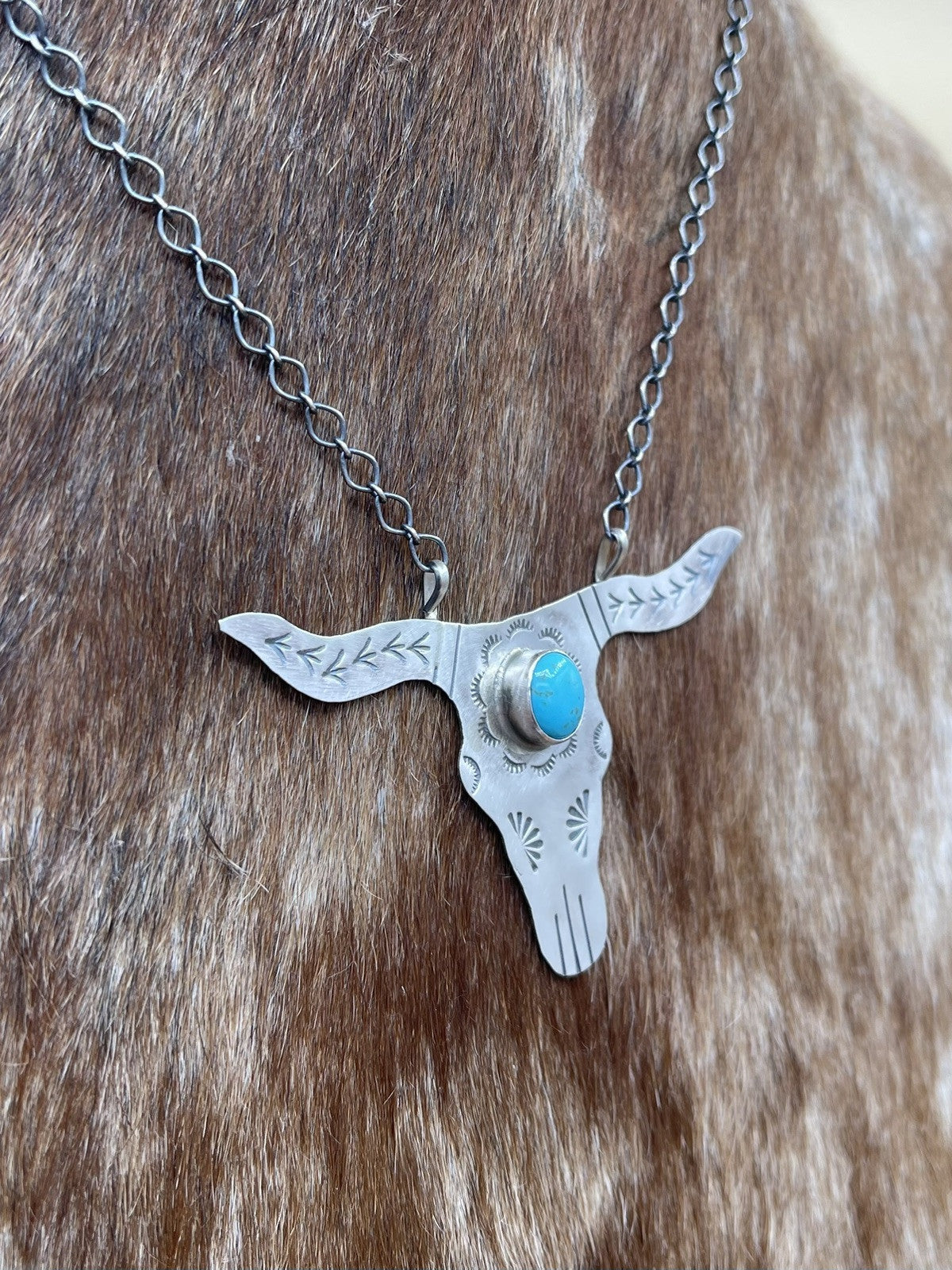 Navajo Handmade Sterling Silver Kingman Turquoise Longhorn Necklace By Betta Lee