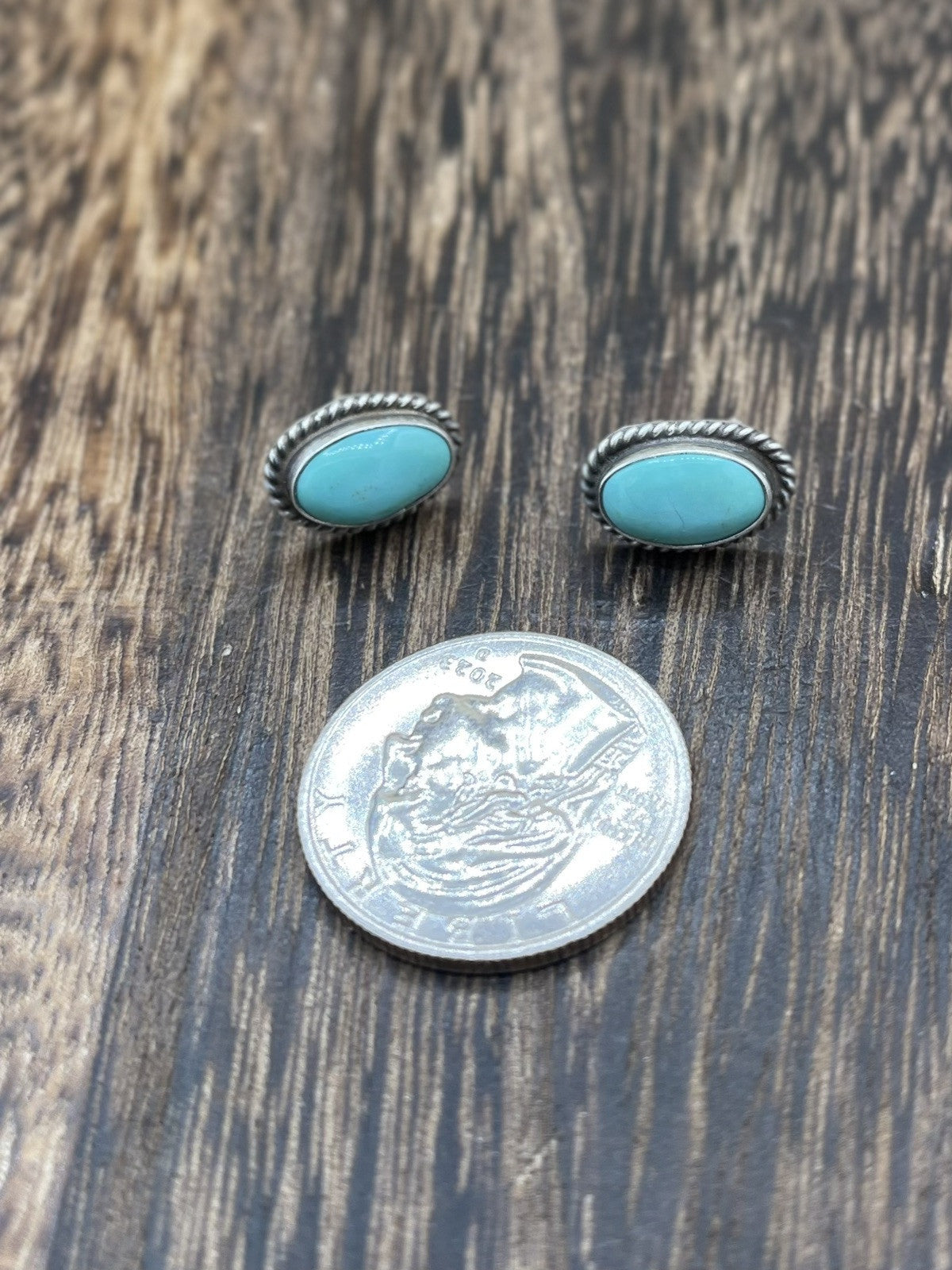 Navajo Handmade Sterling Silver Kingman Turquoise Post Stud Earrings Byron Begay