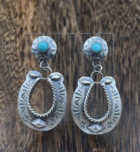 Navajo Handmade Sterling Silver Kingman Turquoise Old Look Horse Shoe Earrings