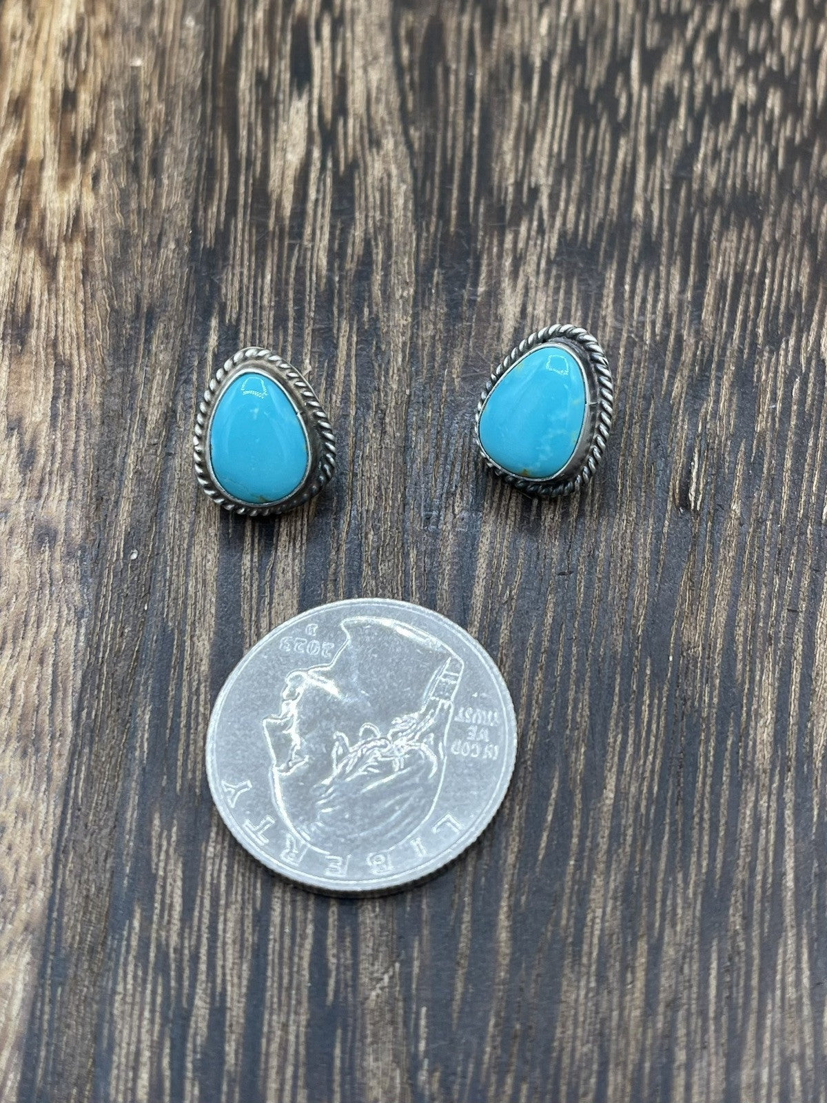 Navajo Handmade Sterling Silver Kingman Turquoise Post Stud Earrings Byron Begay