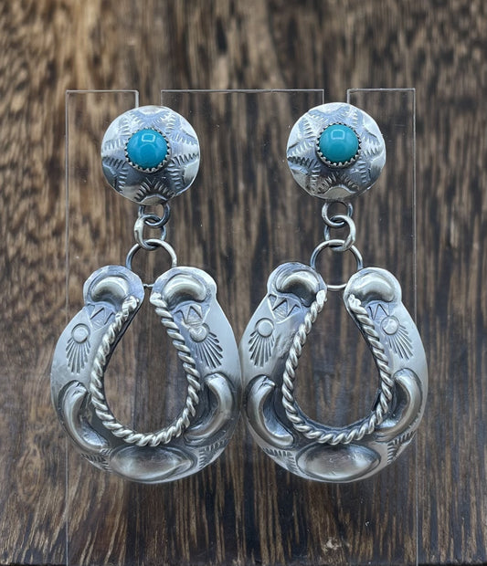 Navajo Handmade Sterling Silver Kingman Turquoise Old Look Horse Shoe Earrings