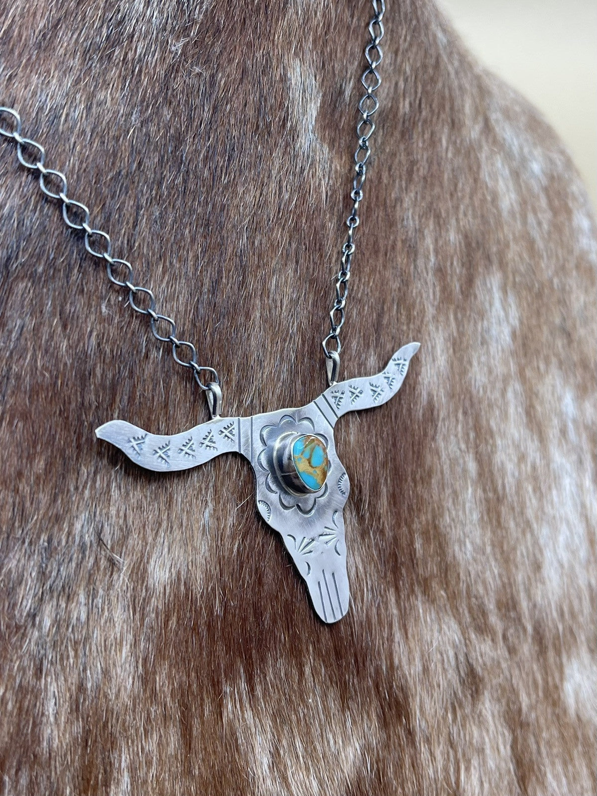 Navajo Handmade Sterling Silver Kingman Turquoise Longhorn Necklace By Betta Lee