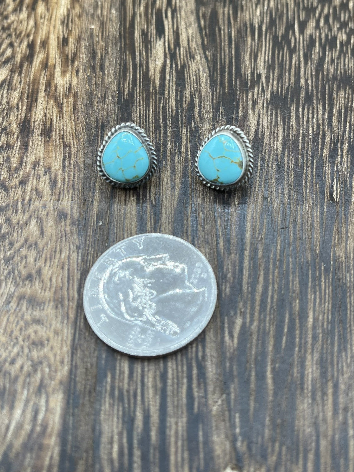 Navajo Handmade Sterling Silver Kingman Turquoise Post Stud Earrings Byron Begay