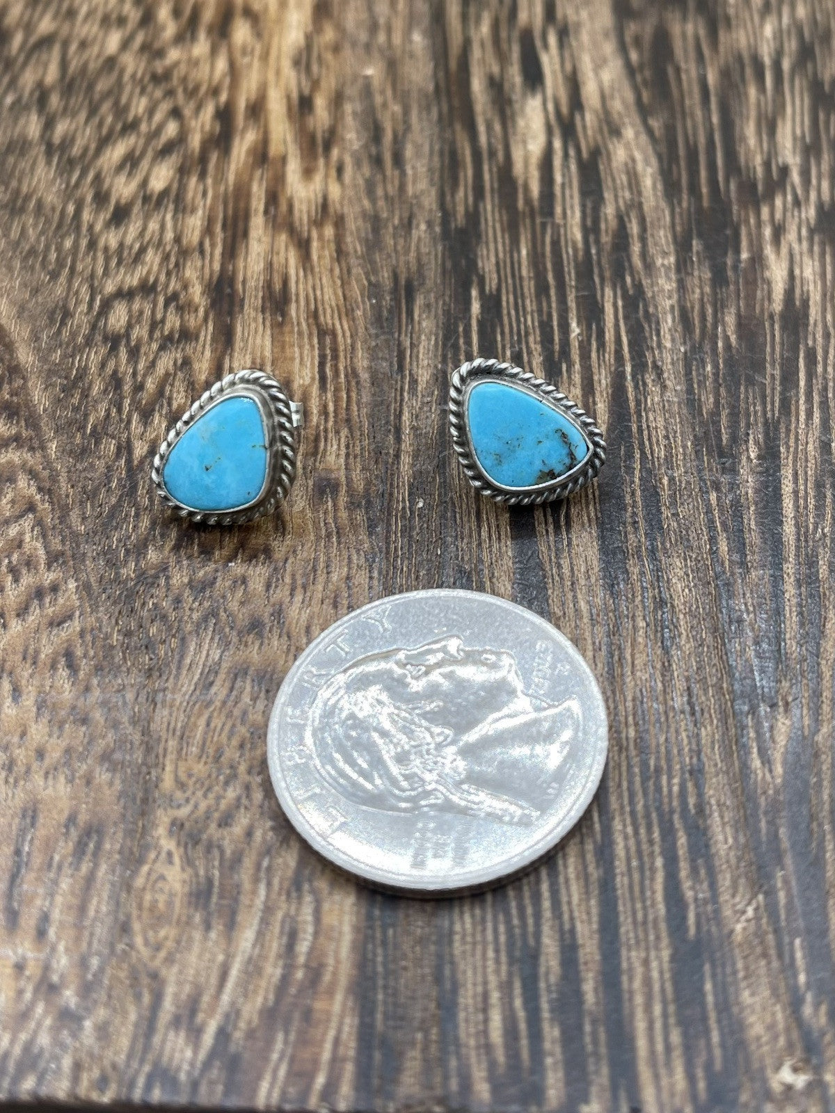 Navajo Handmade Sterling Silver Kingman Turquoise Post Stud Earrings Byron Begay