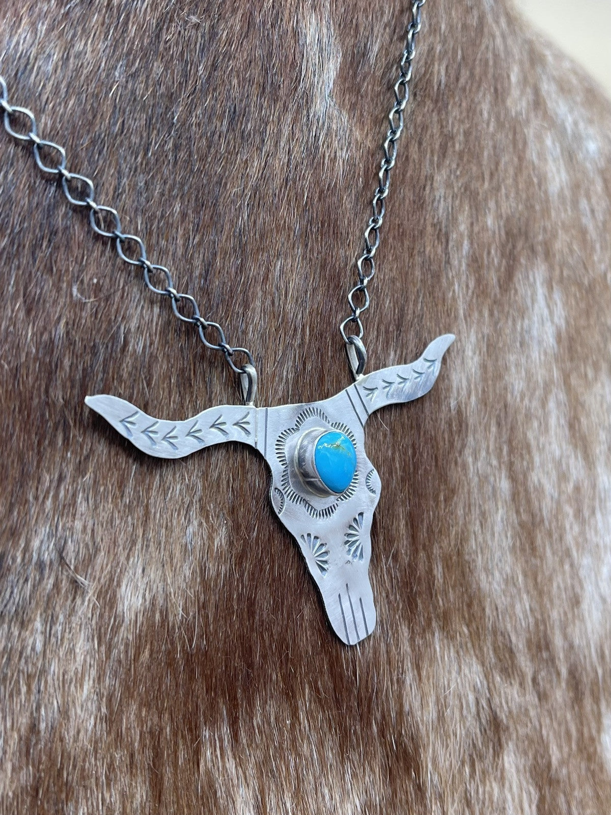 Navajo Handmade Sterling Silver Kingman Turquoise Longhorn Necklace By Betta Lee