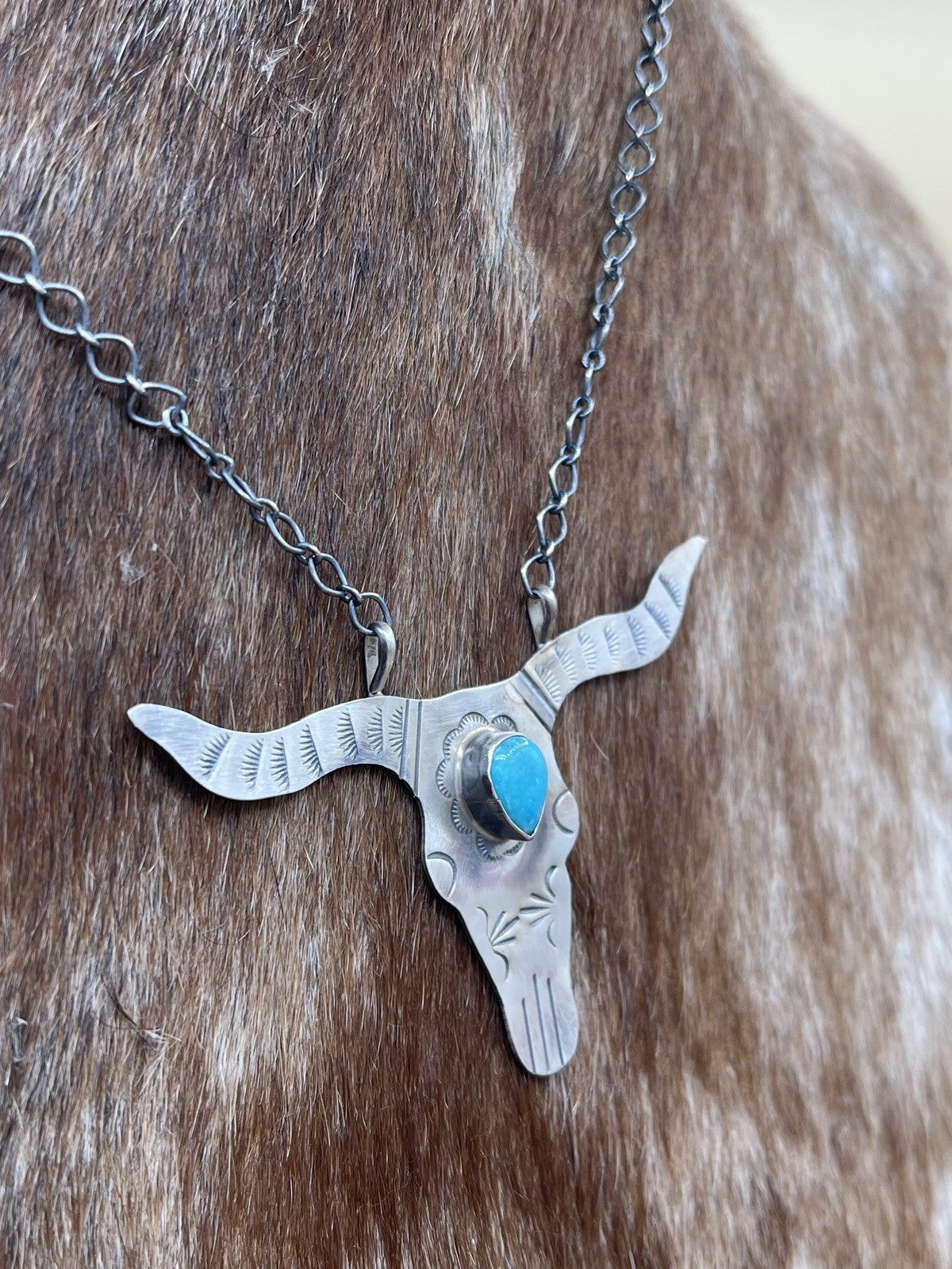 Navajo Handmade Sterling Silver Kingman Turquoise Longhorn Necklace By Betta Lee