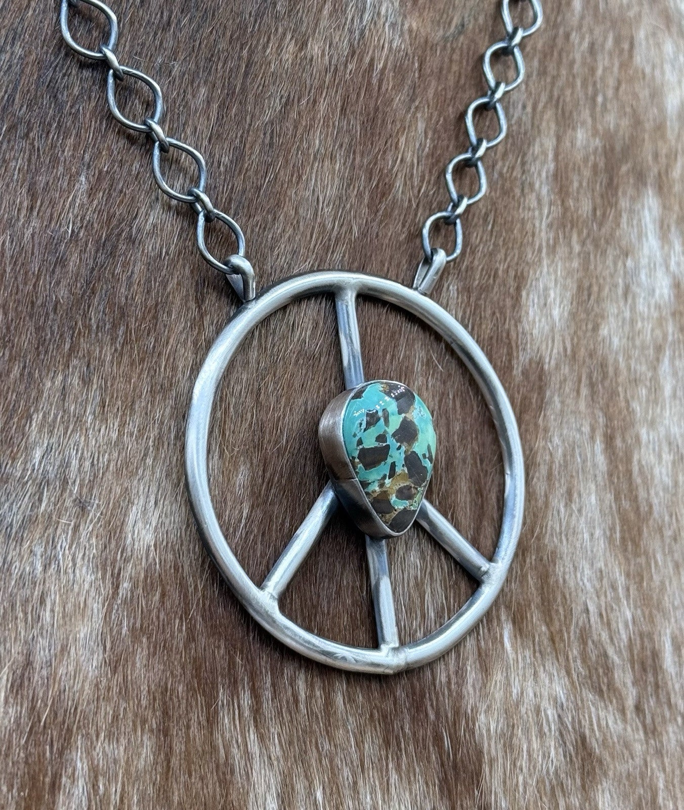 Navajo handmade Sterling Silver Kingman Turquoise Peace Hippie Necklace 18”