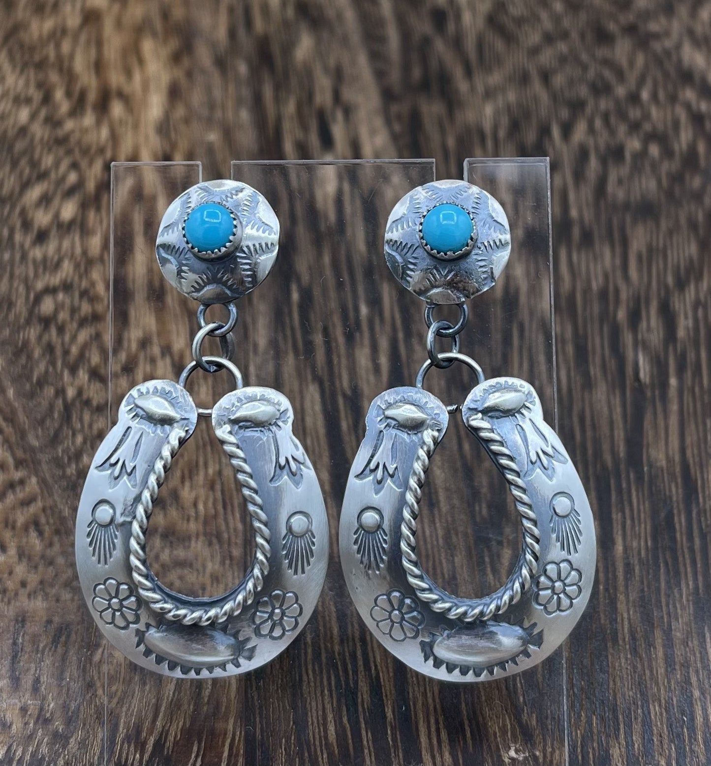 Navajo Handmade Sterling Silver Kingman Turquoise Old Look Horse Shoe Earrings