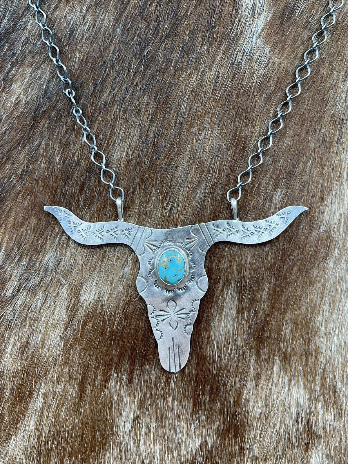 Navajo Handmade Sterling Silver Kingman Turquoise Longhorn Necklace By Betta Lee