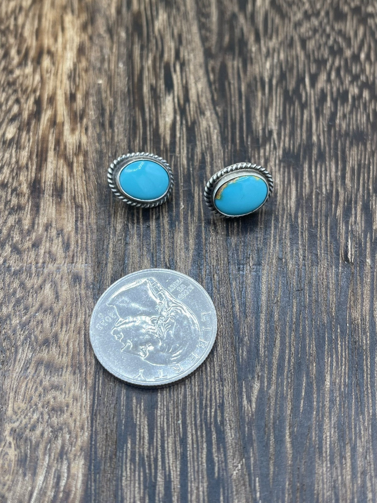 Navajo Handmade Sterling Silver Kingman Turquoise Post Stud Earrings Byron Begay