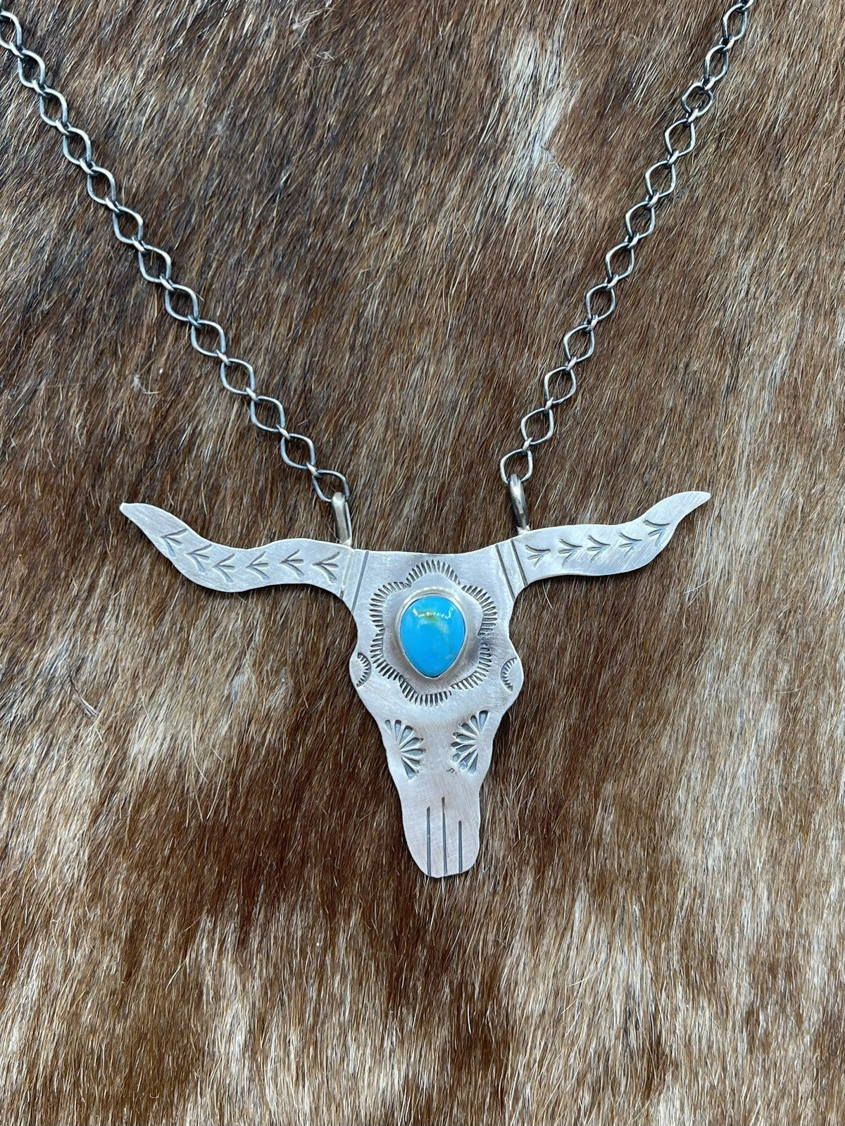 Navajo Handmade Sterling Silver Kingman Turquoise Longhorn Necklace By Betta Lee