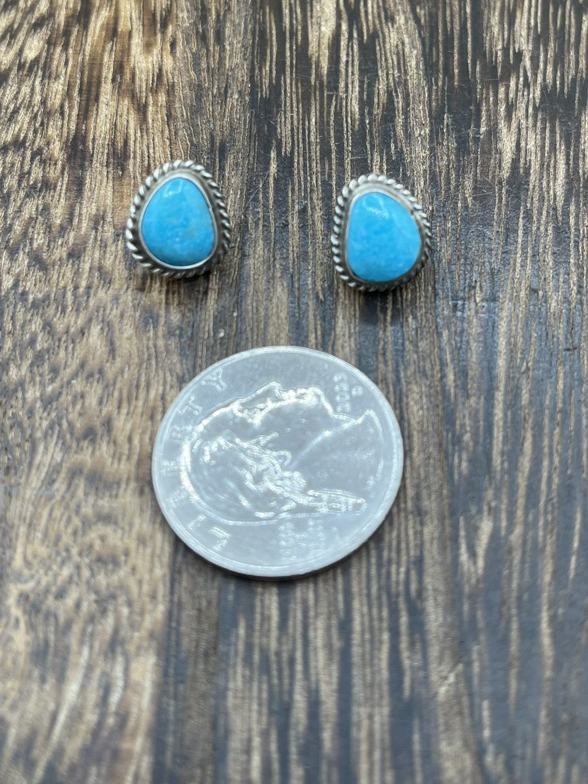 Navajo Handmade Sterling Silver Kingman Turquoise Post Stud Earrings Byron Begay