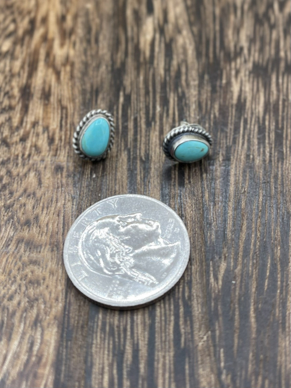 Navajo Handmade Sterling Silver Kingman Turquoise Post Stud Earrings Byron Begay