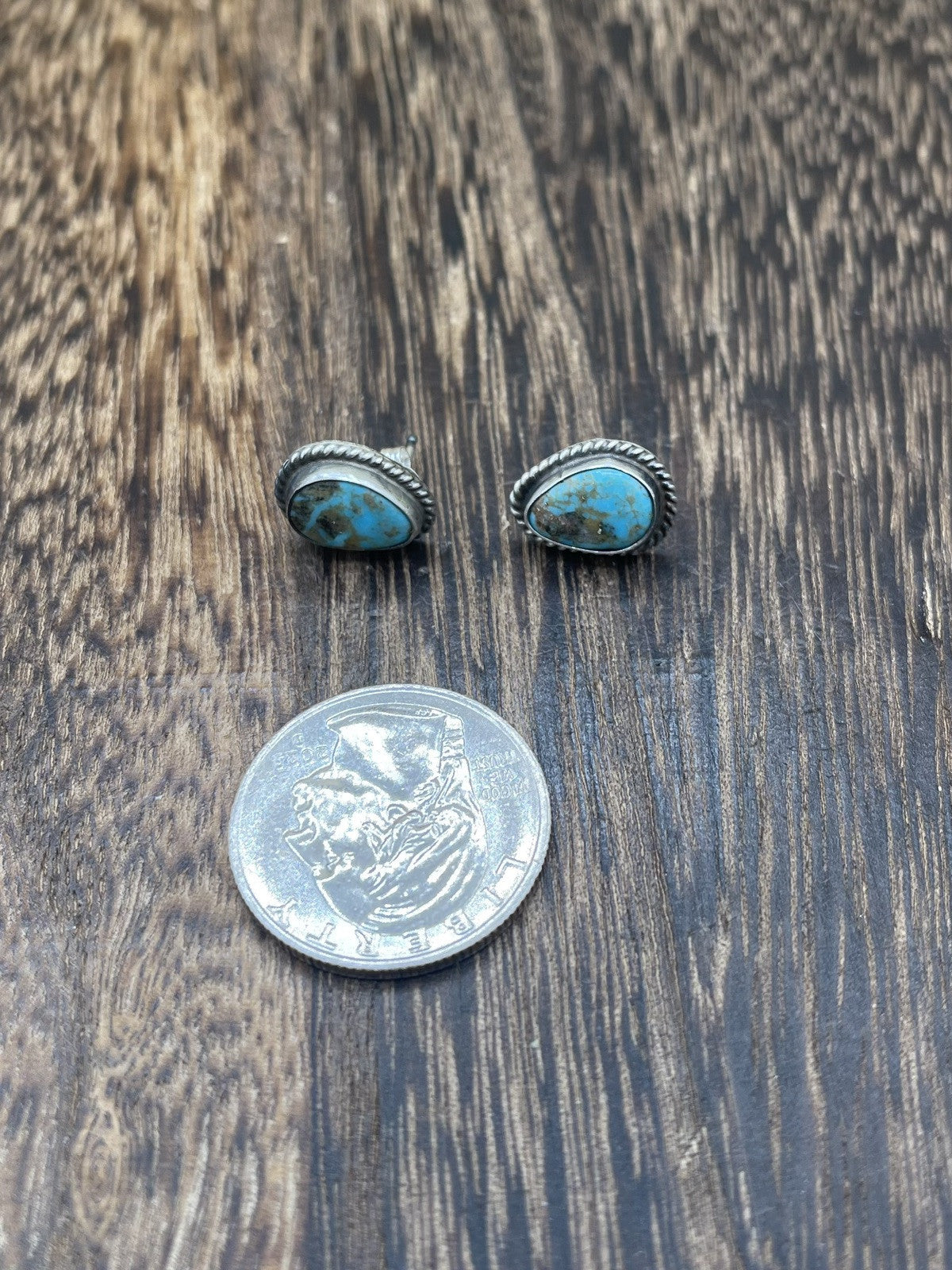 Navajo Handmade Sterling Silver Kingman Turquoise Post Stud Earrings Byron Begay