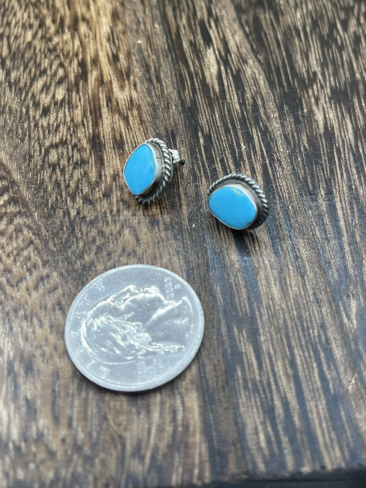 Navajo Handmade Sterling Silver Kingman Turquoise Post Stud Earrings Byron Begay