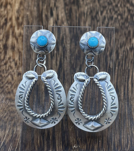 Navajo Handmade Sterling Silver Kingman Turquoise Old Look Horse Shoe Earrings