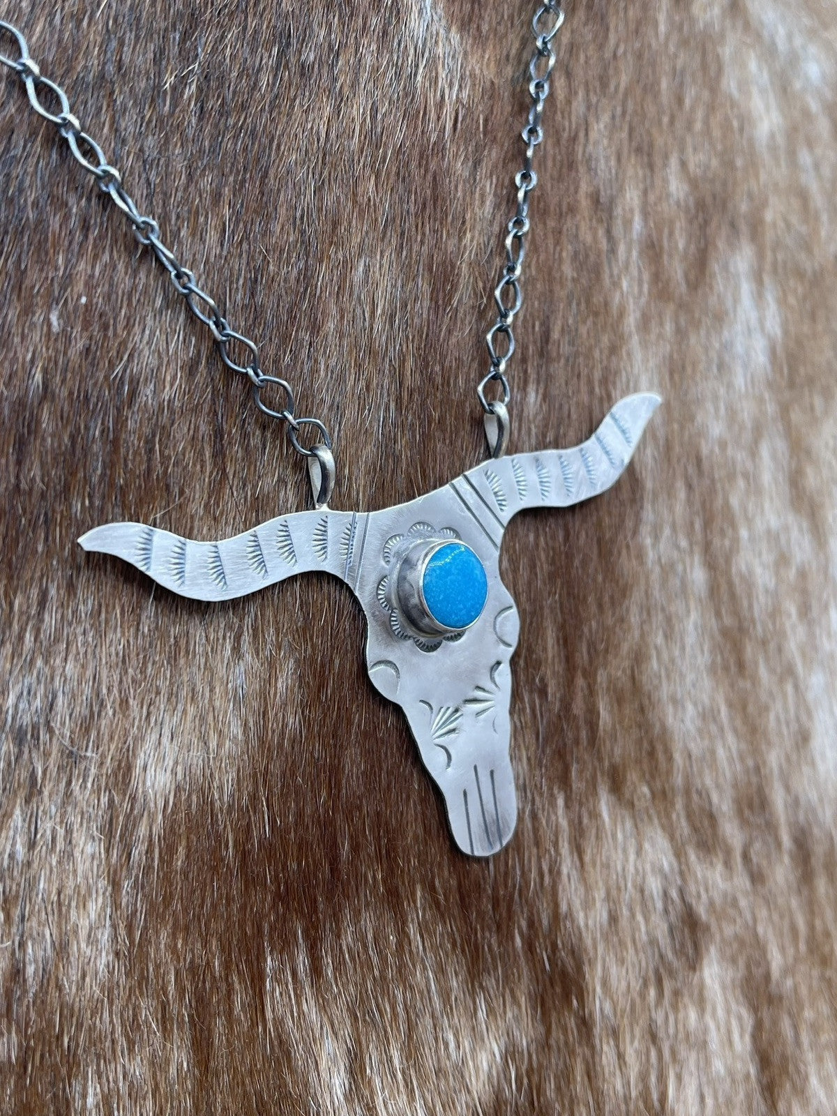 Navajo Handmade Sterling Silver Kingman Turquoise Longhorn Necklace By Betta Lee