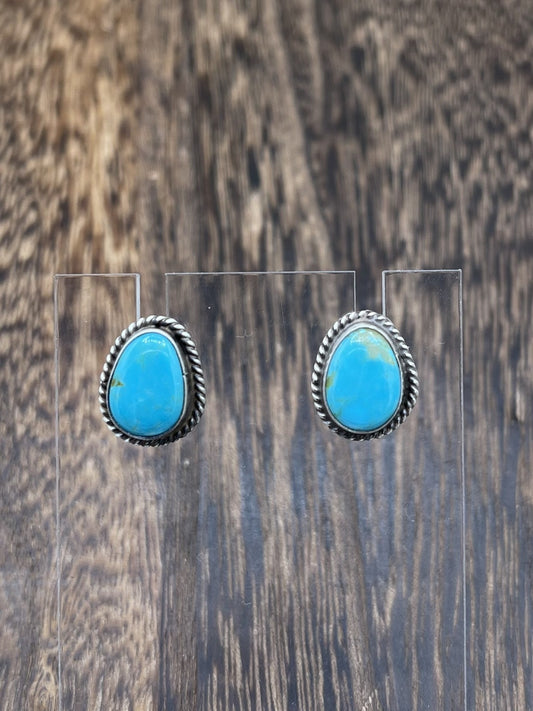 Navajo Handmade Sterling Silver Kingman Turquoise Post Stud Earrings Byron Begay