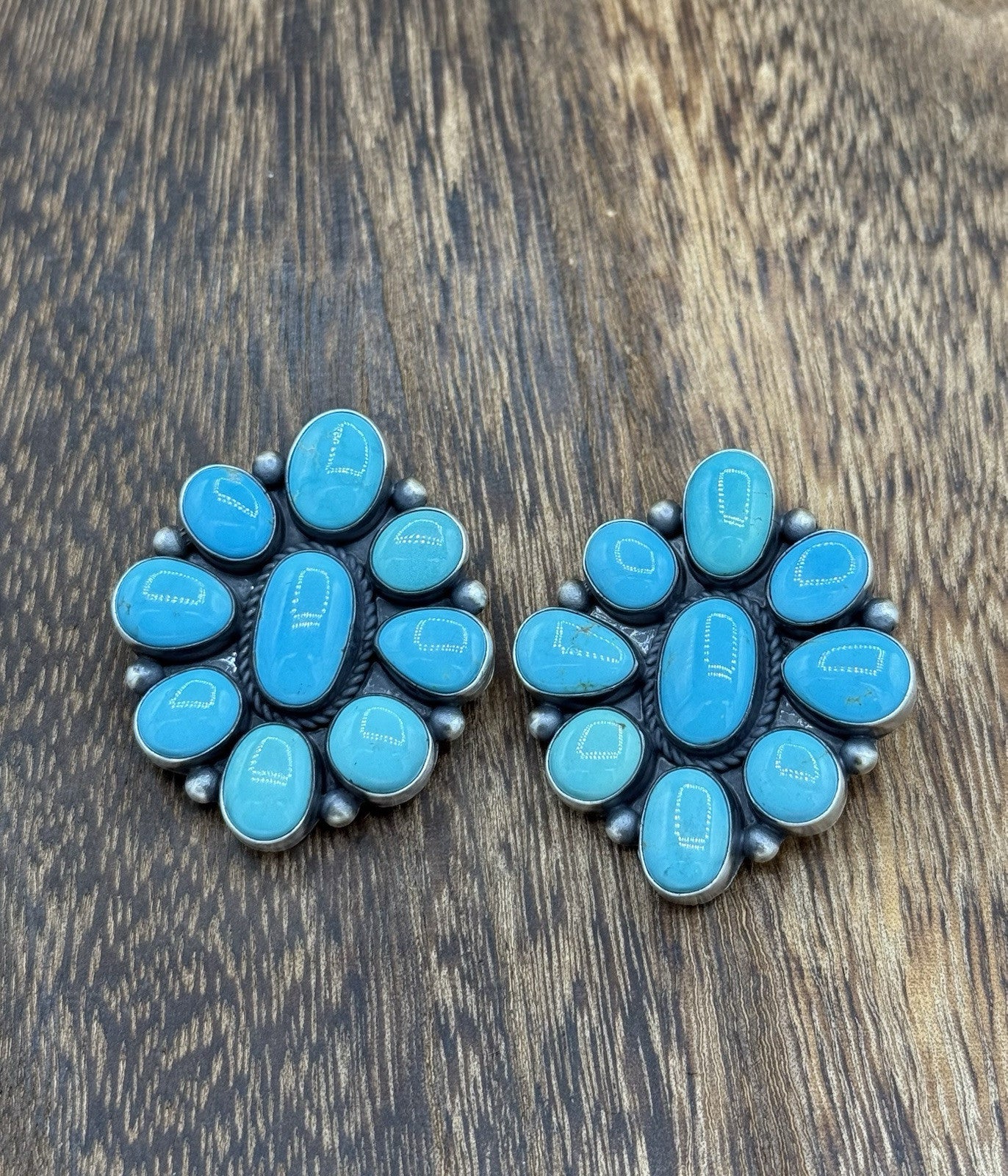 Navajo Handmade Sterling Silver Kingman Turquoise Cluster Earrings Tricia Smith