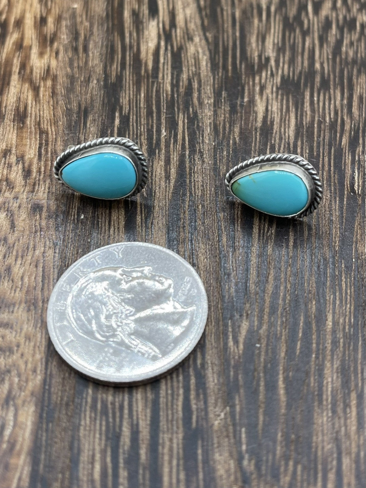 Navajo Handmade Sterling Silver Kingman Turquoise Post Stud Earrings Byron Begay