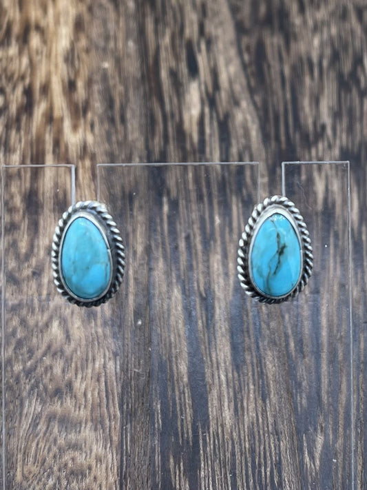 Navajo Handmade Sterling Silver Kingman Turquoise Post Stud Earrings Byron Begay