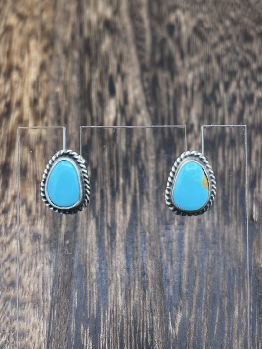 Navajo Handmade Sterling Silver Kingman Turquoise Post Stud Earrings Byron Begay