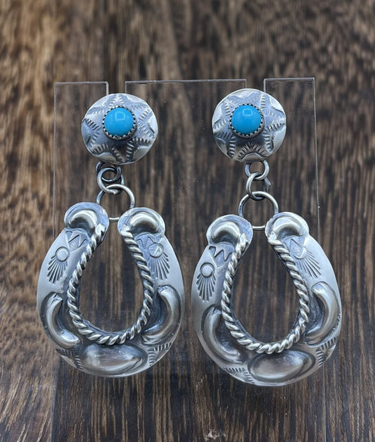 Navajo Handmade Sterling Silver Kingman Turquoise Old Look Horse Shoe Earrings