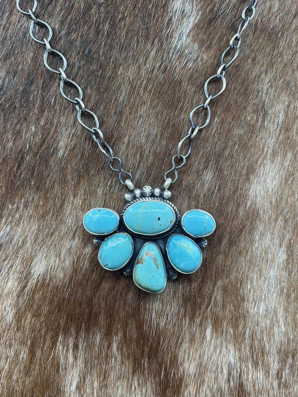 Navajo Handmade Sterling Silver Kingman Turquoise Half Cluster Bar Necklace 18”