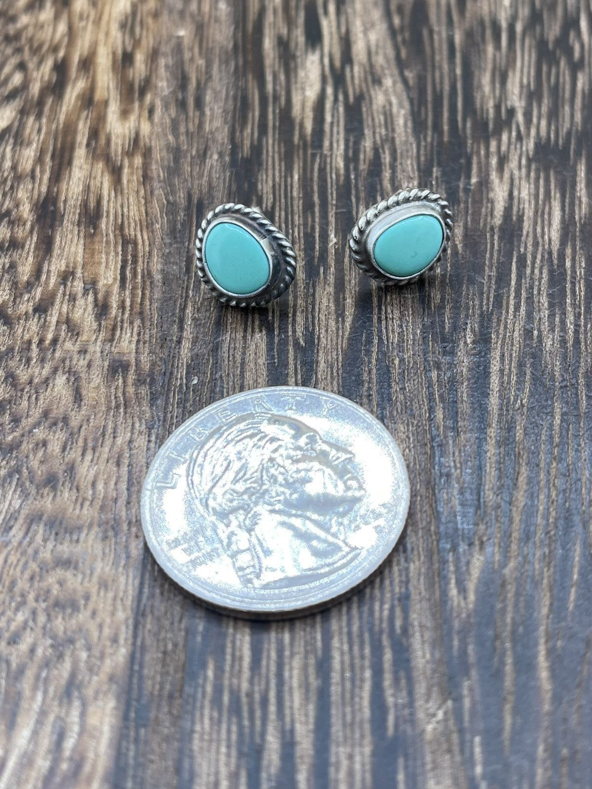 Navajo Handmade Sterling Silver Kingman Turquoise Post Stud Earrings Byron Begay