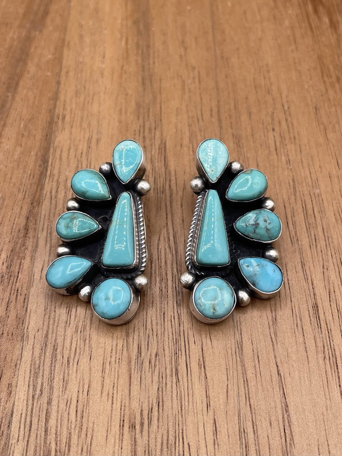 Navajo Handmade Sterling Silver Kingman Turquoise Half Cluster Earrings Tricia S