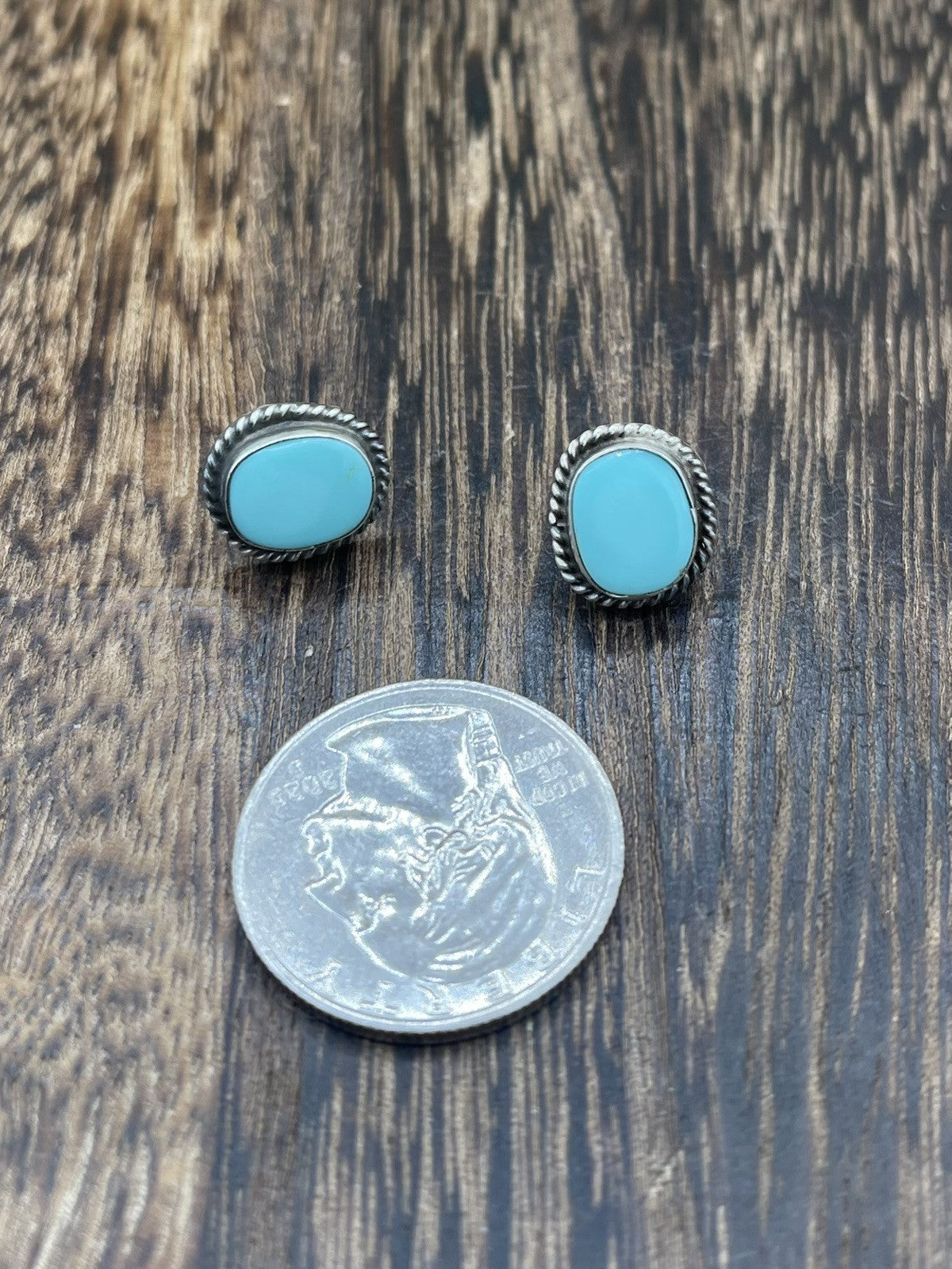 Navajo Handmade Sterling Silver Kingman Turquoise Post Stud Earrings Byron Begay