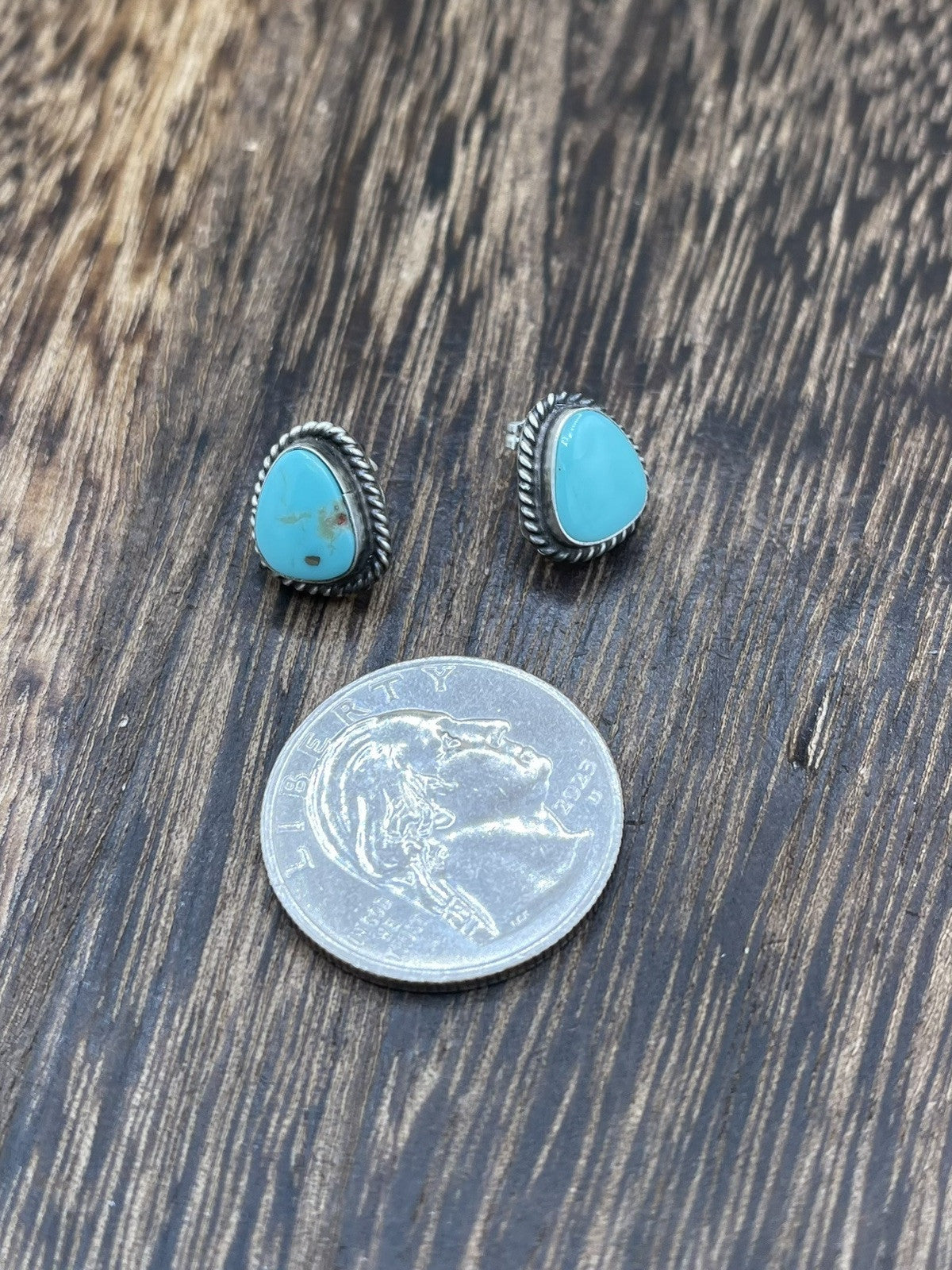 Navajo Handmade Sterling Silver Kingman Turquoise Post Stud Earrings Byron Begay