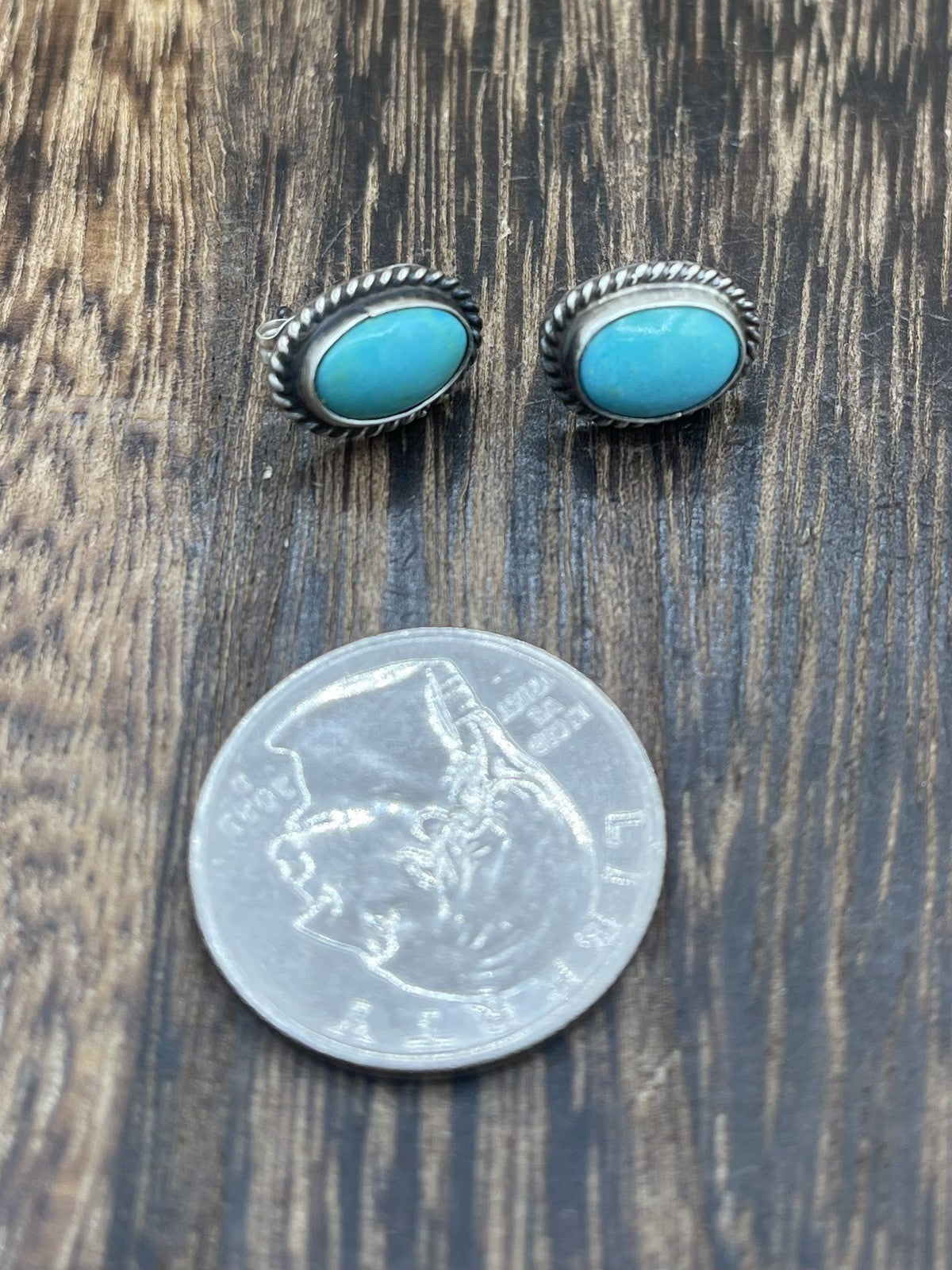 Navajo Handmade Sterling Silver Kingman Turquoise Post Stud Earrings Byron Begay