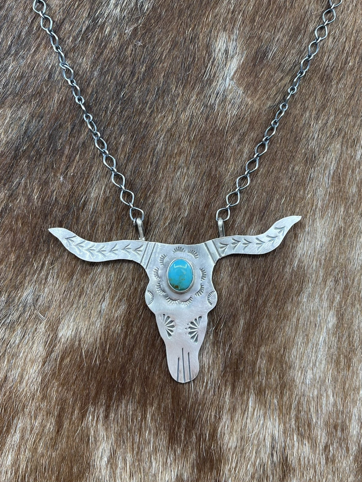 Navajo Handmade Sterling Silver Kingman Turquoise Longhorn Necklace By Betta Lee