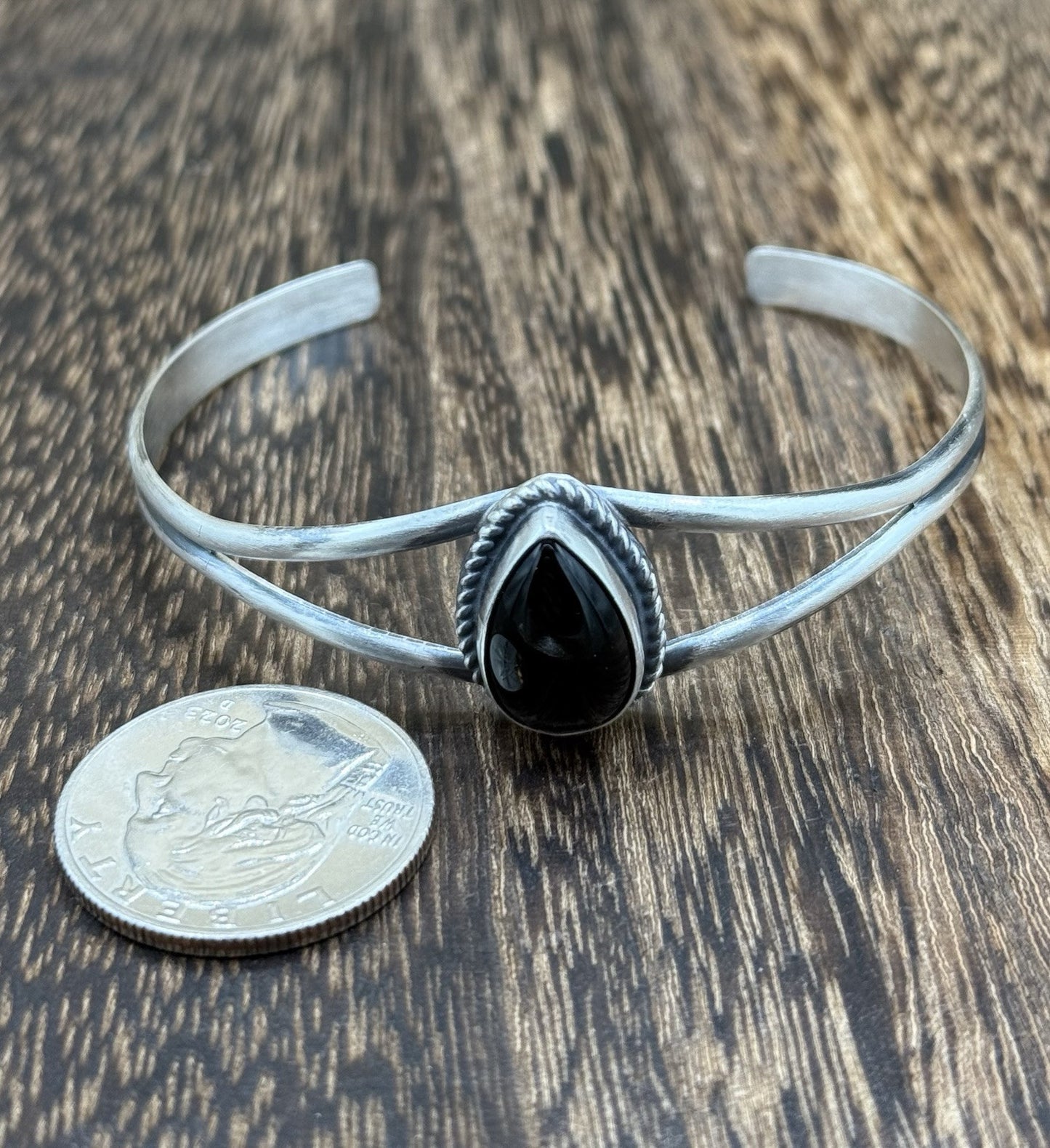 Navajo Handmade Sterling Silver Black Onyx Stacker Old Look Bracelet Tricia s