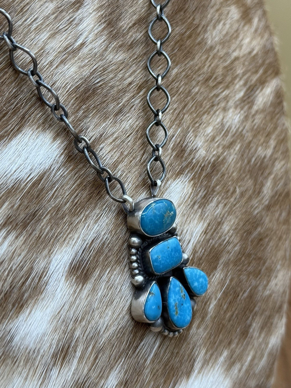 Navajo Handmade Sterling Silver Kingman Turquoise Cluster Drop Bar Necklace 18”
