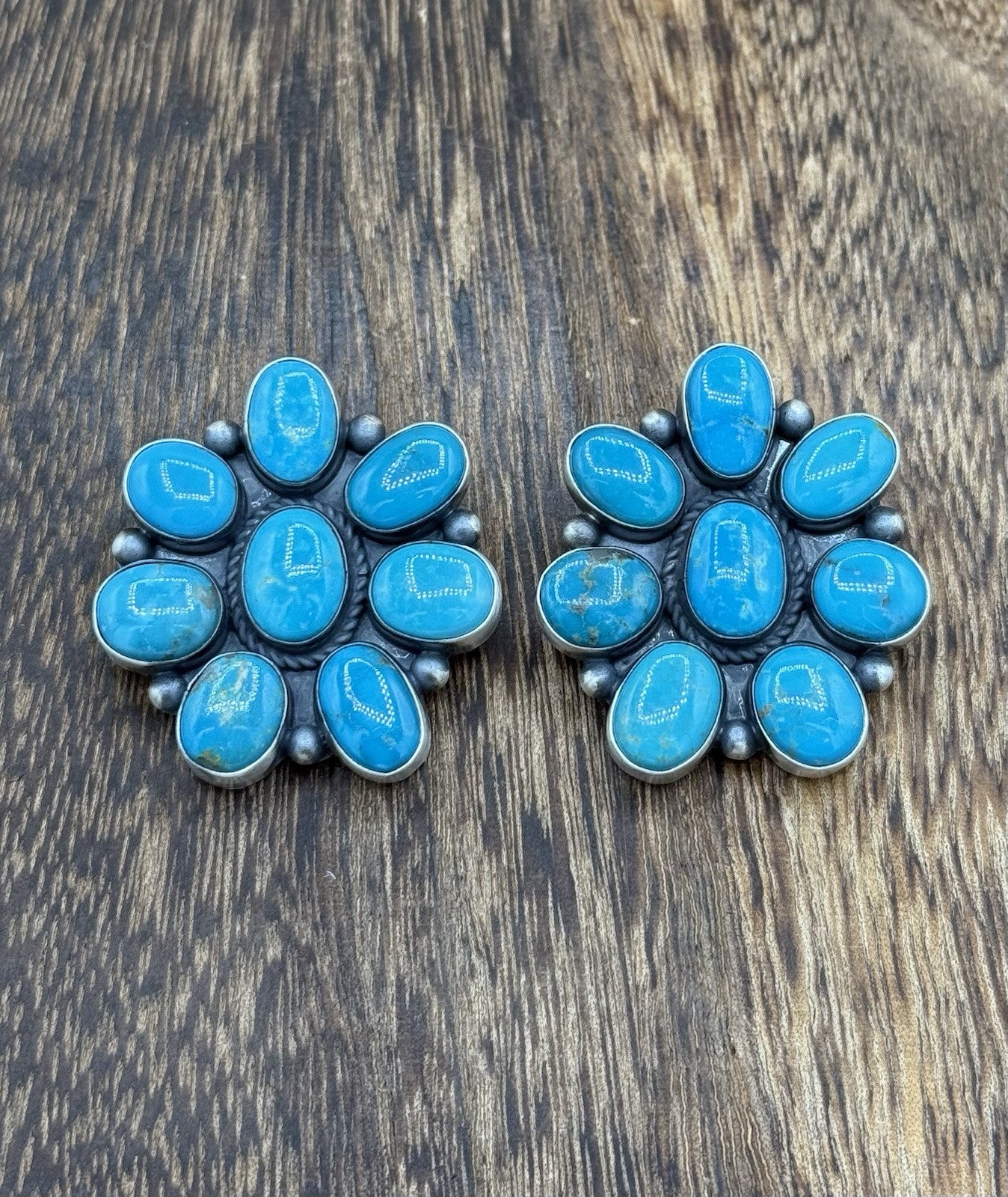 Navajo Handmade Sterling Silver Kingman Turquoise Cluster Earrings Tricia Smith